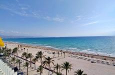 位于Playa San Juan de Alicante的海景公寓