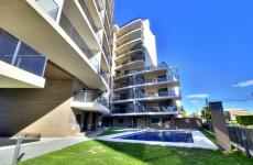 Apartamento absolutamente nuevo a 500 metros de la mejor playa de Alicante