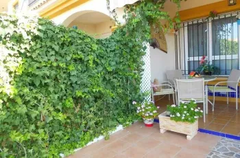 Rent house in Spain
