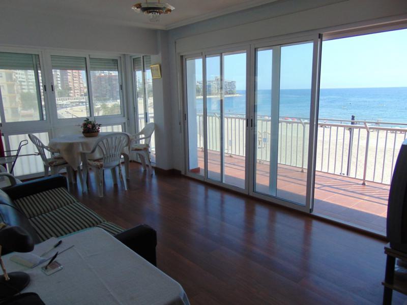 Apartamento en primera línea de playa Playa San Juan-El Campello