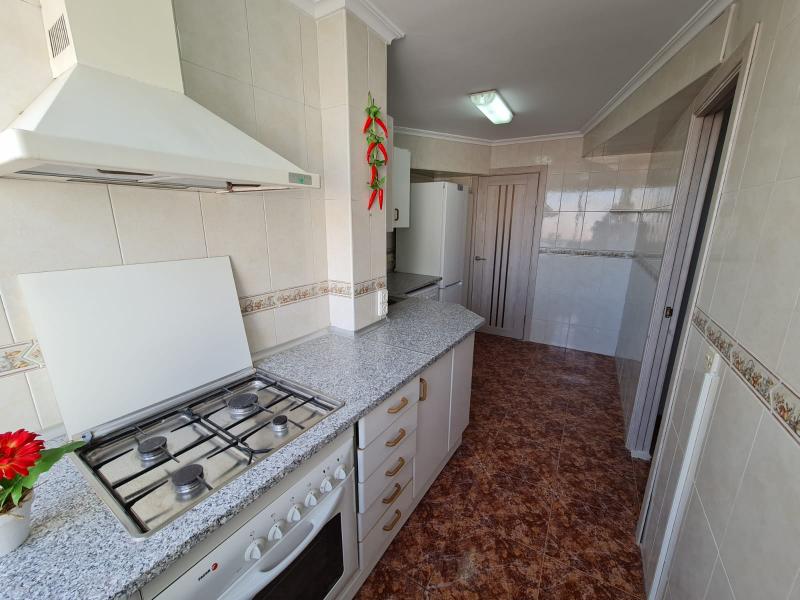 Big first floor apartment in Alicante close to the beach