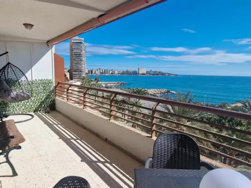 Apartamento en primera línea de playa Alicante