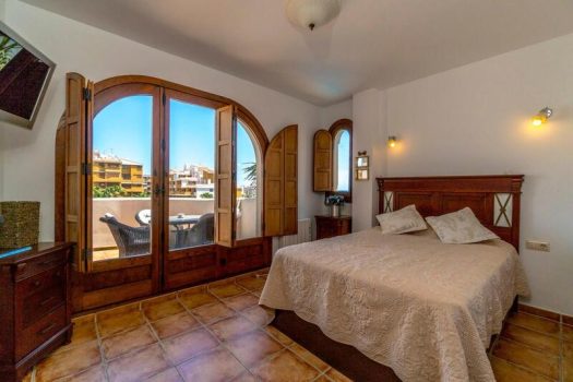 Apartments for sale in Punta Prima Spain