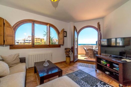 Apartments for sale in Punta Prima Spain