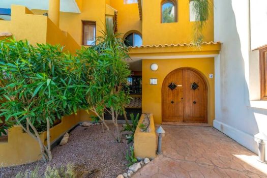 Apartments for sale in Punta Prima Spain