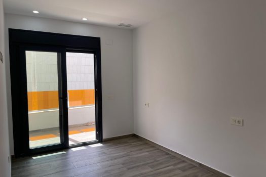 New Apartment with Pool and Gym – Torrevieja