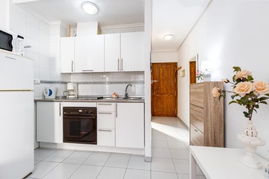 Обзаведено студио с асансьор и туристически лиценз в сърцето на Торевиеха