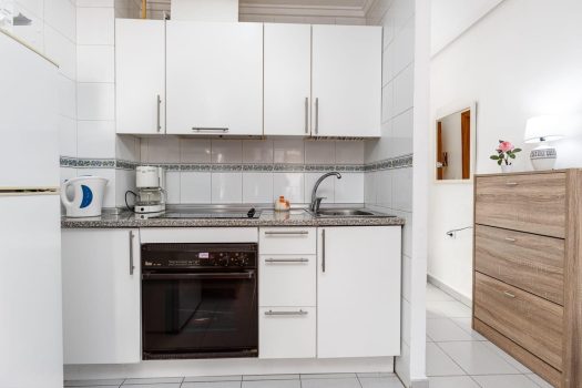 Обзаведено студио с асансьор и туристически лиценз в сърцето на Торевиеха