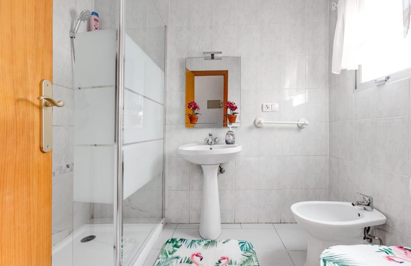 Furnished Studio with Elevator and Tourist License in the Heart of Torrevieja