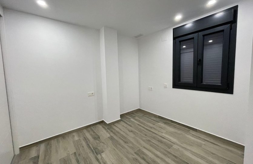 New Apartment with Pool and Gym – Torrevieja