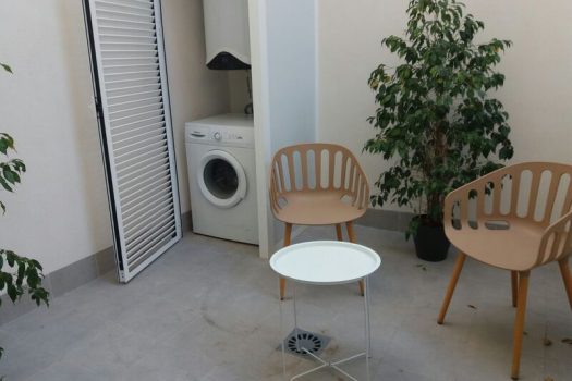 New flats close to the historical center and the port