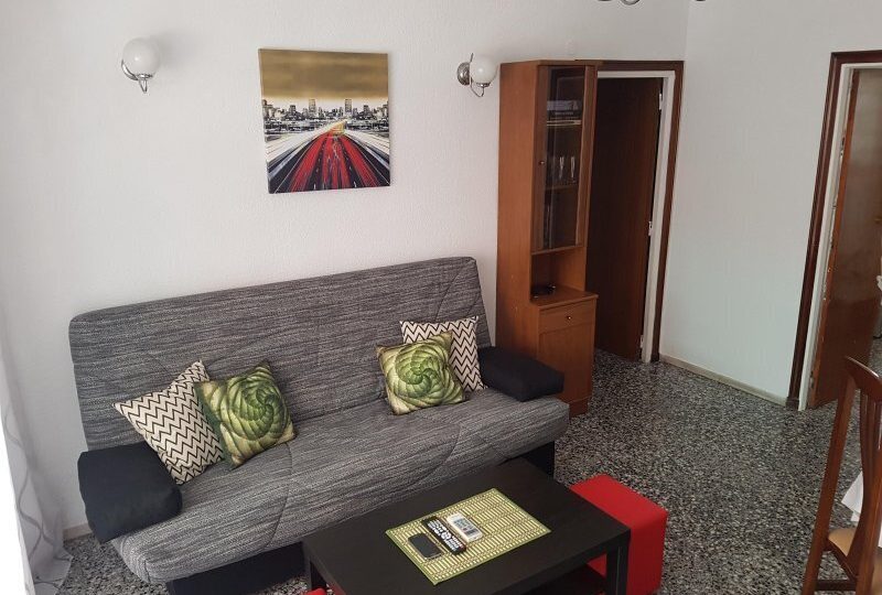 Nice 3 bedroom apartment close to the tram stop