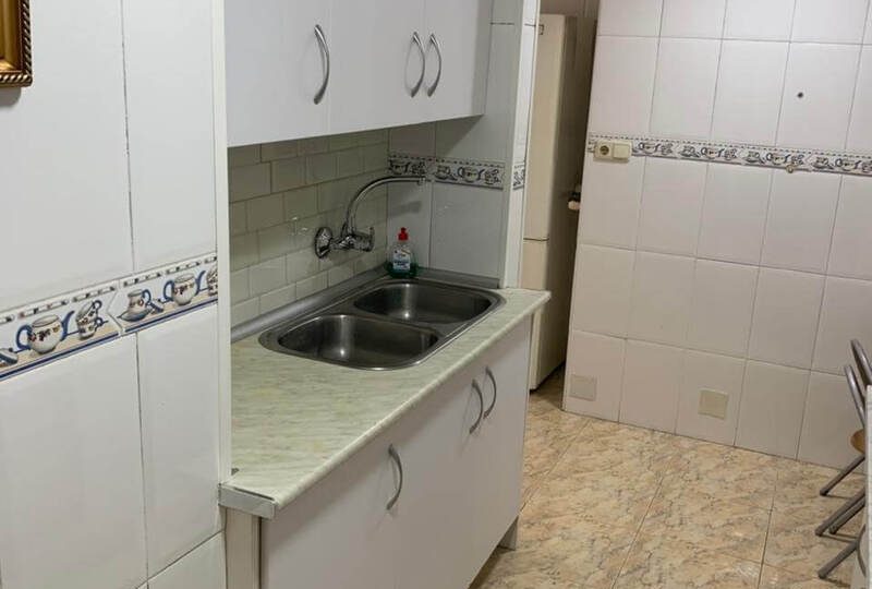 Flat in good condition not far from the sea