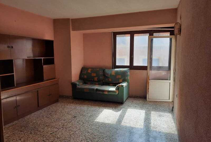 Buy a house in Alicante