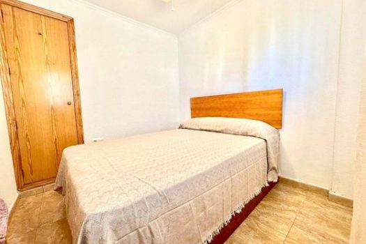 Apartments for sale in Spain by the sea