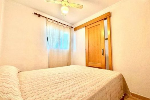 Apartments for sale in Spain by the sea