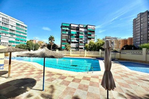 Apartments for sale in Spain by the sea