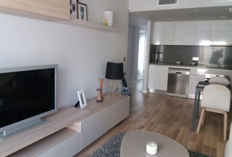 New flats close to the historical center and the port