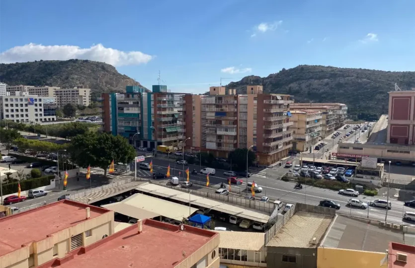 Buy apartment Alicante
