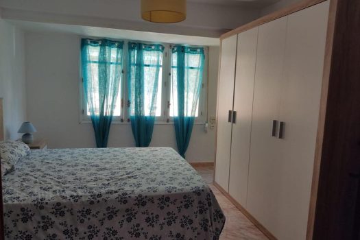 Cozy two bedroom apartment in front of the Archeological Museum