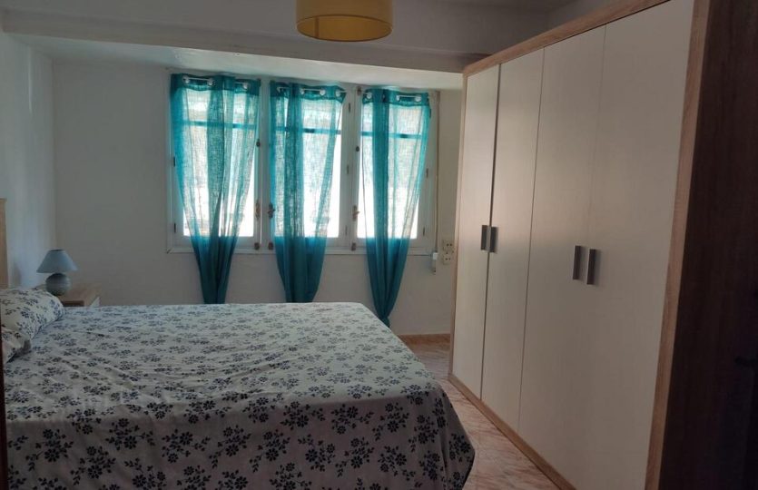 Cozy two bedroom apartment in front of the Archeological Museum