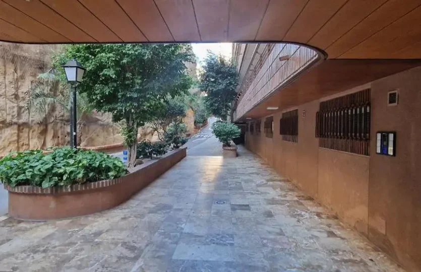 First line beach apartment Alicante