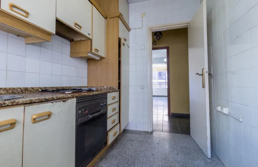 Buy property in Alicante