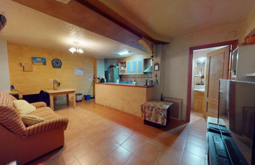 Buy apartment in Elda