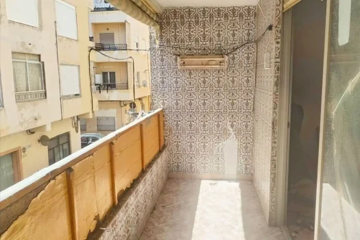 Super cheap apartment in Elda