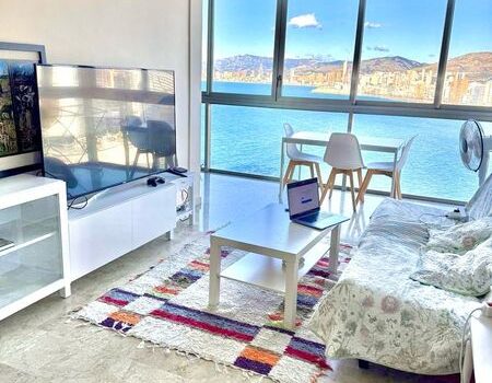 First line beach apartment to rent Benidorm