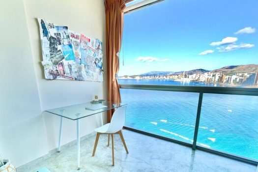 First line beach apartment to rent Benidorm