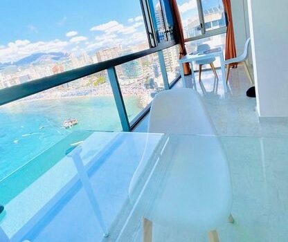 First line beach apartment to rent Benidorm