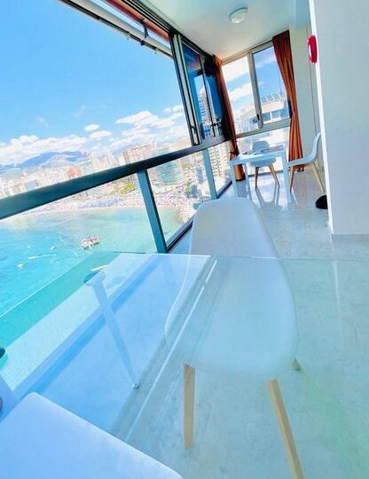 First line beach apartment to rent Benidorm