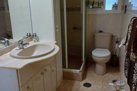 Cheap apartment near the sea and park in Alicante