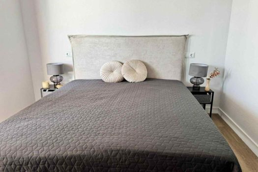 Buy a duplex apartment in Torrevieja