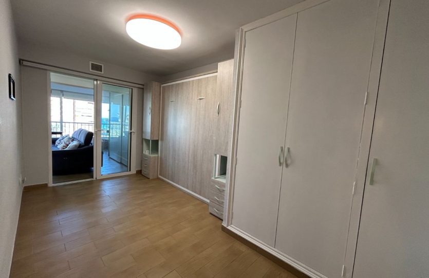 Cheap apartments in Alicante for rent with sea views