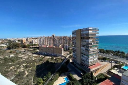Buy property in Alicante with mountain views