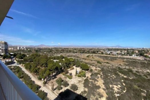Buy property in Alicante with mountain views