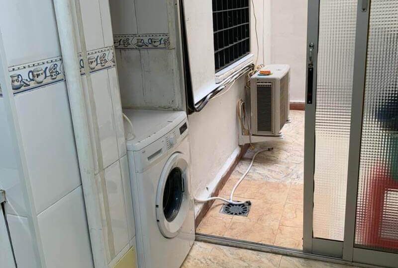 Flat in good condition not far from the sea