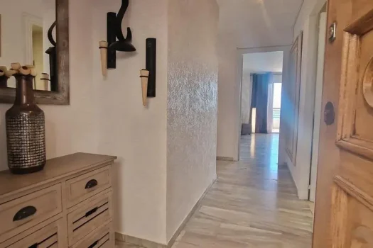 First line beach apartment Alicante