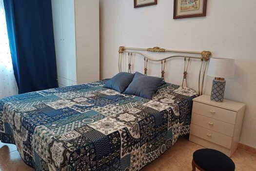Cheap apartment near the sea and park in Alicante