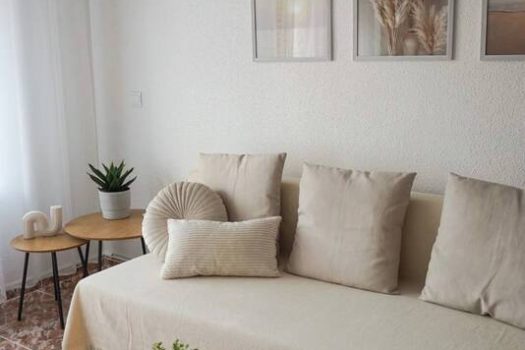 Rent apartment in Torrevieja Spain