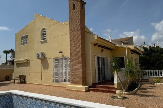 Villa for sale Playa Flamenca