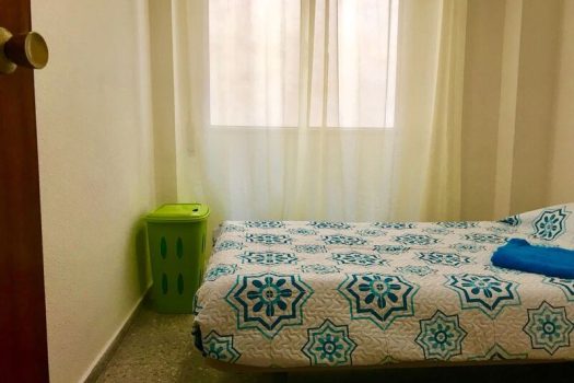 Big holiday apartment in Alicante City