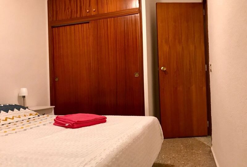 Big holiday apartment in Alicante City