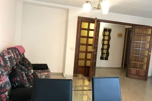 Big holiday apartment in Alicante City