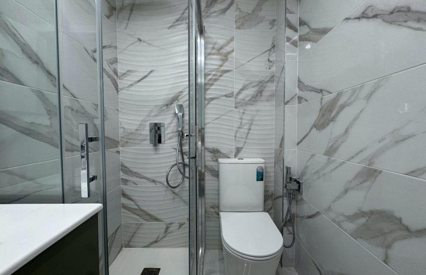 can foreigners buy property in spain new apartment torrevieja bathroom shower toilet modern interior