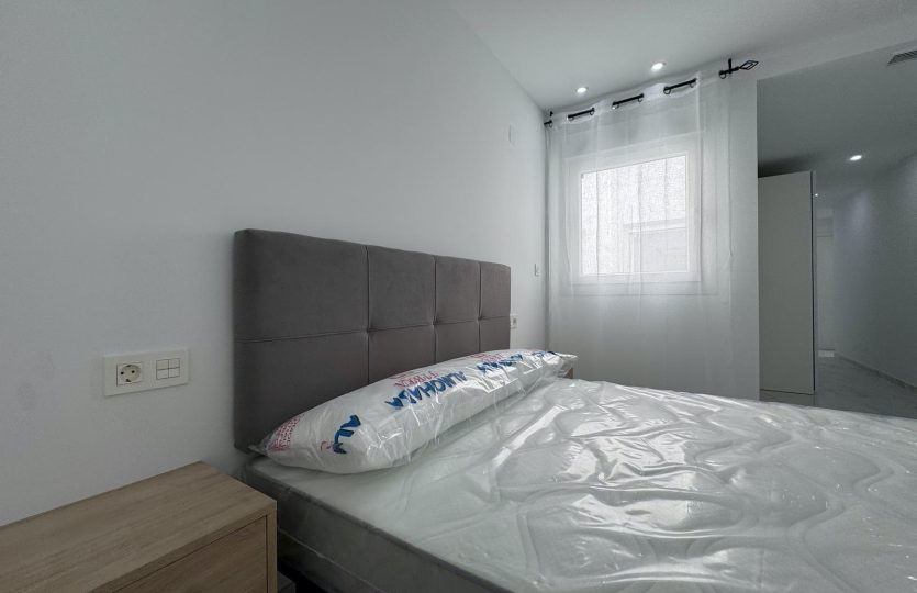 can foreigners buy property in spain new apartment torrevieja modern bedroom new mattress furniture