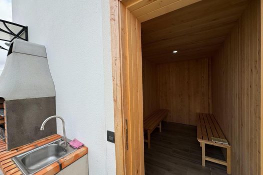 Can foreigners buy property in Spain — new apartment Torrevieja