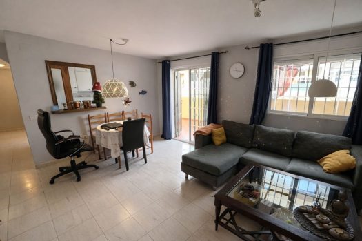 Buy apartment Torrevieja with large terrace